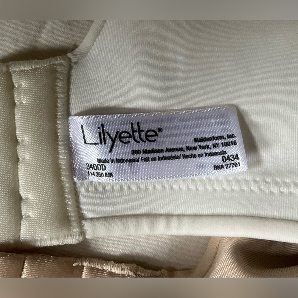 Lilyette Enchantment Lace Minimizer Underwire Bra 34 DDD - Picture 3 of 5